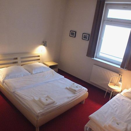 Motel Subaru Varsovia Exterior foto