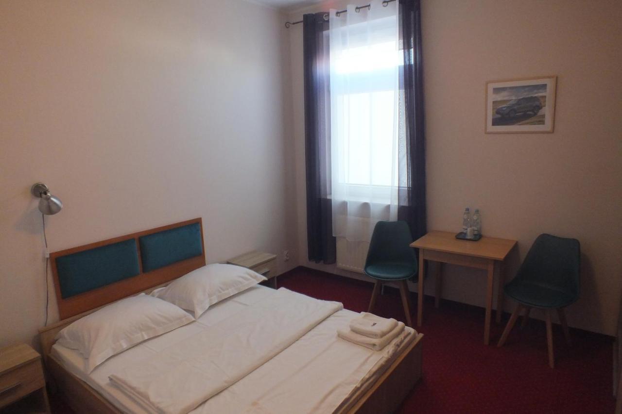 Motel Subaru Varsovia Exterior foto