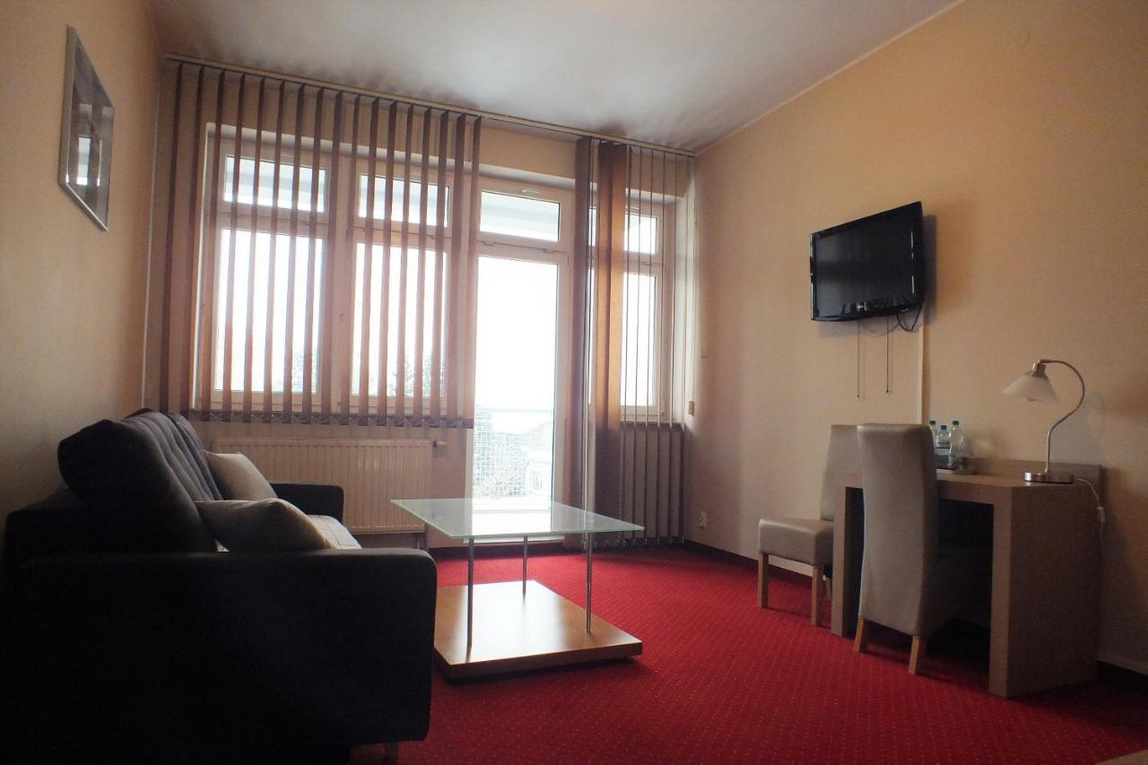 Motel Subaru Varsovia Exterior foto